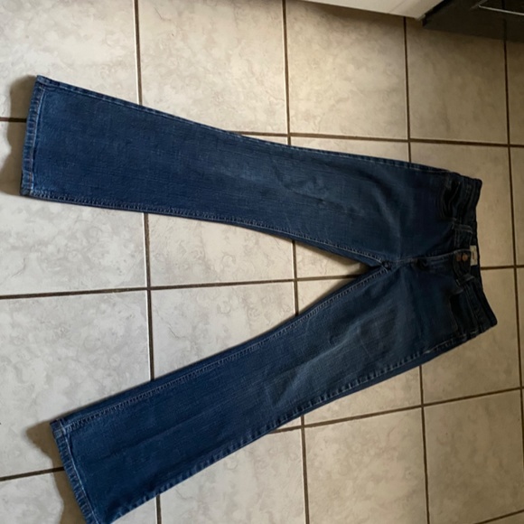 Levi’s 526 Slender Boot Cut - Picture 3 of 16